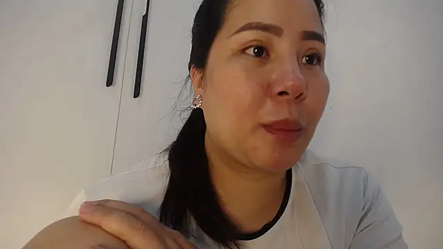 Snapshot of Squirt_tsunami_268 chatting on March 12, 2025, 7:02 am Squirt tsunami 268 online show from March 12, 2025, 7:02 am