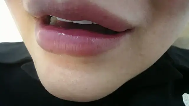 Snapshot of Squirt_tsunami_268 chatting on March 21, 2025, 10:06 am Squirt tsunami 268 online show from March 21, 2025, 10:06 am