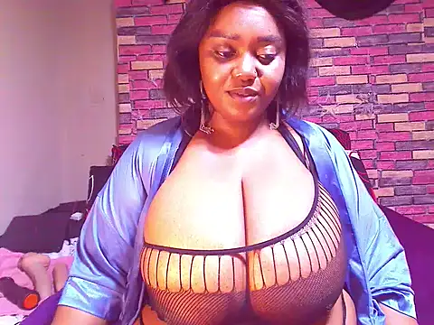 Snapshot of BustySavita chatting on January 7, 2025, 11:45 pm BustySavita online show from January 7, 2025, 11:45 pm