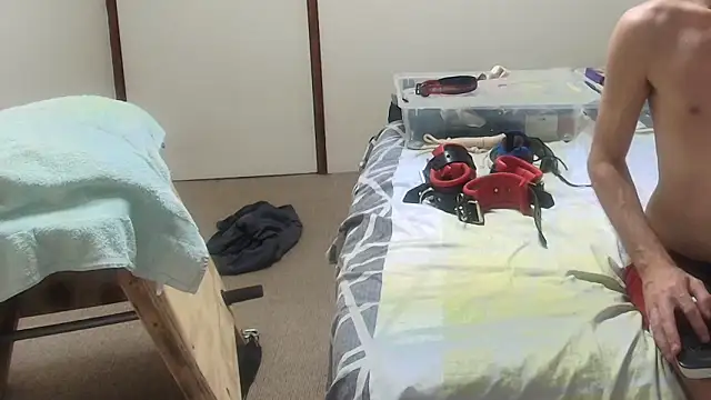 midnight0069 online show from October 25, 2025, 12:07 am