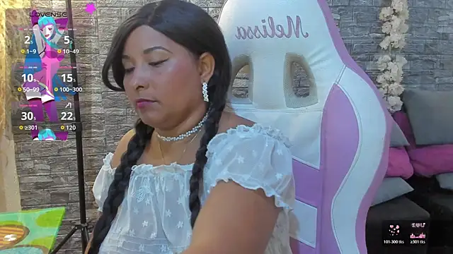 paola ih online show from April 4, 2026, 8:50 pm