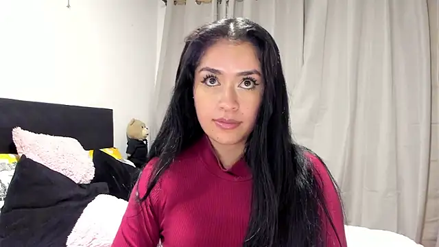 Aura Owl online show from April 18, 2026, 5:55 am