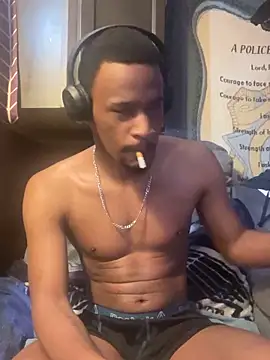 Snapshot of Tristris100 chatting on March 7, 2026, 9:45 pm Tristris100 online show from March 7, 2026, 9:45 pm