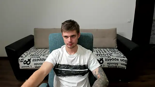 maks wolfis online show from December 17, 2024, 10:43 pm