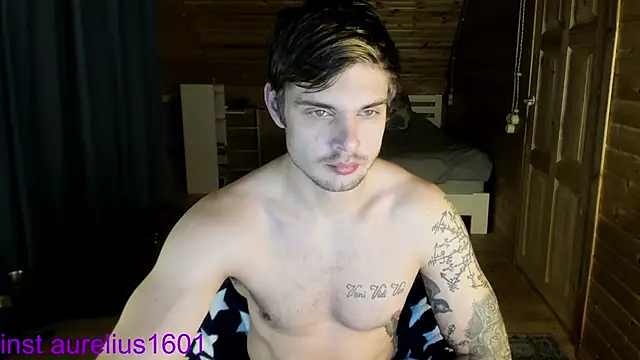 maks wolfis online show from September 25, 2025, 1:20 am