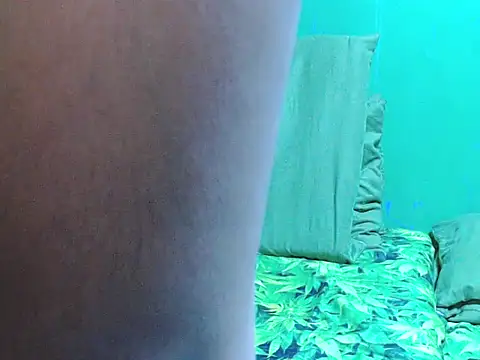 Snapshot of Paula_Jordan chatting on September 26, 2025, 2:10 pm Paula Jordan online show from September 26, 2025, 2:10 pm