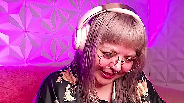 Satyn doll online show from November 14, 2025, 12:53 am