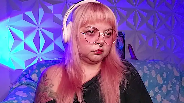 Satyn doll online show from April 16, 2026, 12:44 am