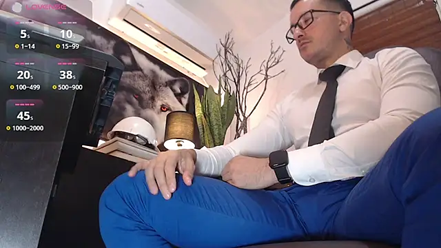 Snapshot of randyluke chatting on January 6, 2025, 10:58 pm randyluke online show from January 6, 2025, 10:58 pm