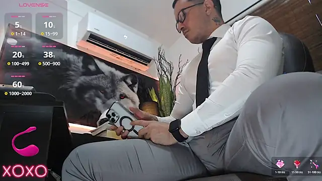 Snapshot of randyluke chatting on November 20, 2025, 6:07 pm randyluke online show from November 20, 2025, 6:07 pm