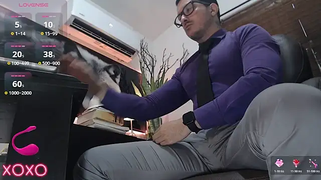 Snapshot of randyluke chatting on December 16, 2025, 5:07 pm randyluke online show from December 16, 2025, 5:07 pm