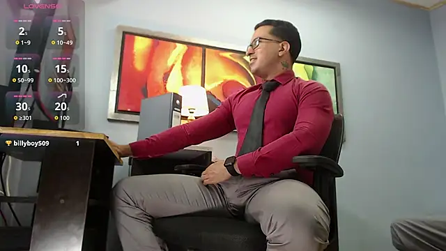 Snapshot of randyluke chatting on February 3, 2026, 5:51 pm randyluke online show from February 3, 2026, 5:51 pm