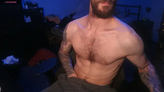 Snapshot of SexxxyLouis chatting on September 29, 2025, 6:13 pm SexxxyLouis online show from September 29, 2025, 6:13 pm