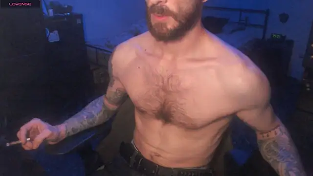 Snapshot of SexxxyLouis chatting on October 1, 2025, 8:48 pm SexxxyLouis online show from October 1, 2025, 8:48 pm