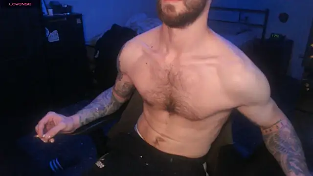 Snapshot of SexxxyLouis chatting on October 2, 2025, 10:55 am SexxxyLouis online show from October 2, 2025, 10:55 am