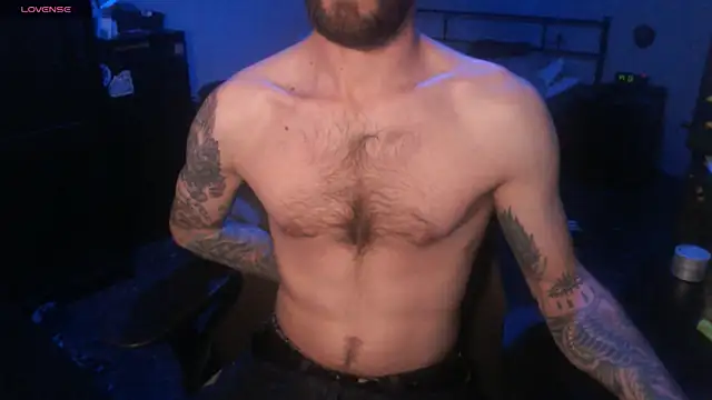 Snapshot of SexxxyLouis chatting on October 14, 2025, 8:53 pm SexxxyLouis online show from October 14, 2025, 8:53 pm