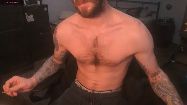 Snapshot of SexxxyLouis chatting on November 30, 2025, 12:09 pm SexxxyLouis online show from November 30, 2025, 12:09 pm