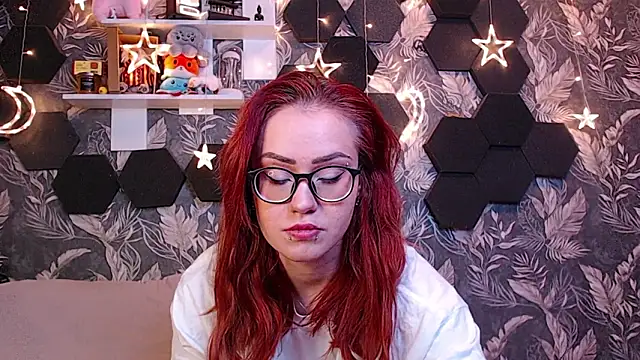 ChiooMia online show from March 11, 2026, 3:45 am