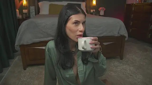 AlyonaX online show from September 27, 2025, 7:19 pm