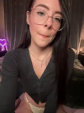 Snapshot of Carmen_Monroe chatting on January 18, 2026, 6:34 pm Carmen Monroe online show from January 18, 2026, 6:34 pm