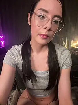 Carmen Monroe online show from May 6, 2026, 9:09 pm