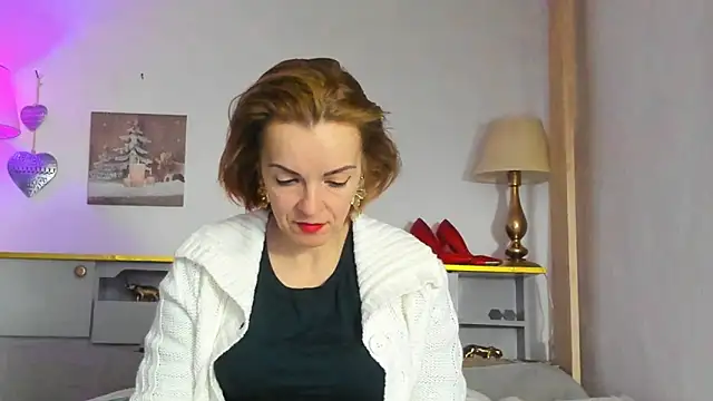 Snapshot of KateConner chatting on February 13, 2025, 8:13 pm KateConner online show from February 13, 2025, 8:13 pm