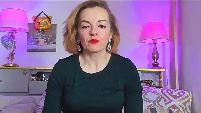 Snapshot of KateConner chatting on March 22, 2025, 11:42 am KateConner online show from March 22, 2025, 11:42 am