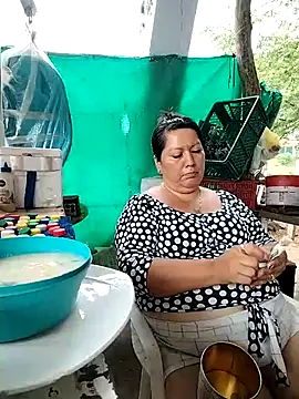 Snapshot of Brenda_Berck_ chatting on March 4, 2026, 1:50 pm Brenda Berck online show from March 4, 2026, 1:50 pm