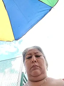 Snapshot of Brenda_Berck_ chatting on April 9, 2026, 9:53 pm Brenda Berck online show from April 9, 2026, 9:53 pm