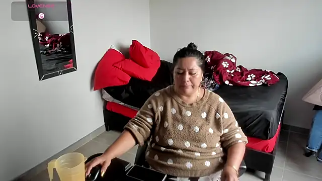 Brenda Berck  online show from July 11, 2026, 4:43 pm