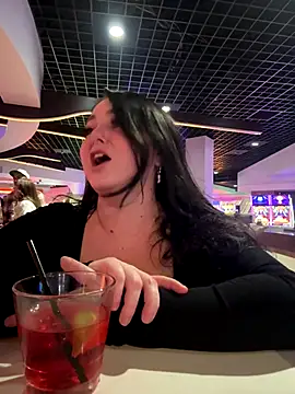 Kira tattoo online show from November 23, 2025, 2:11 am