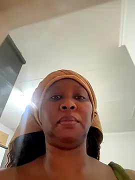 Snapshot of Bootyliciouse21X chatting on November 30, 2025, 1:53 am Bootyliciouse21X online show from November 30, 2025, 1:53 am