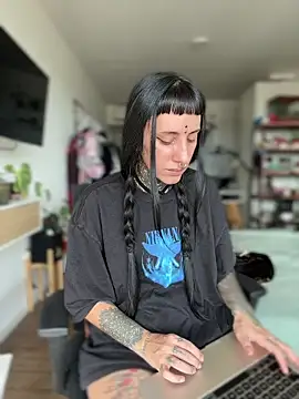 Snapshot of samisamsx chatting on October 16, 2025, 4:19 pm samisamsx online show from October 16, 2025, 4:19 pm