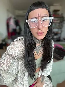 Snapshot of samisamsx chatting on October 21, 2025, 4:19 pm samisamsx online show from October 21, 2025, 4:19 pm