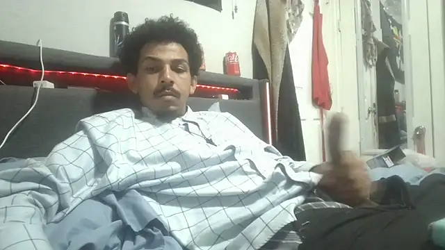 Snapshot of bigdickjojo69 chatting on May 4, 2026, 10:06 pm bigdickjojo69 online show from May 4, 2026, 10:06 pm