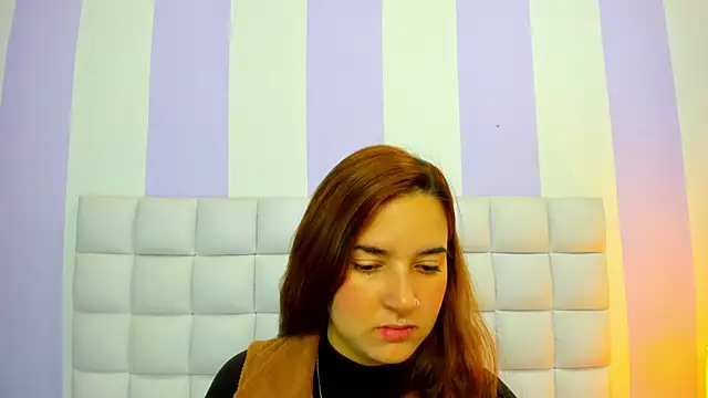 teresasroom  online show from January 10, 2026, 1:57 pm