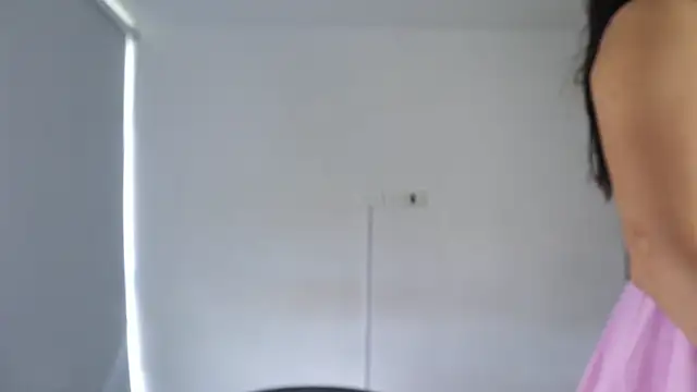 Snapshot of _Vahos_ chatting on January 8, 2025, 5:59 pm Vahos online show from January 8, 2025, 5:59 pm