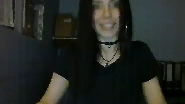 chicacastilla online show from August 7, 2026, 5:42 am