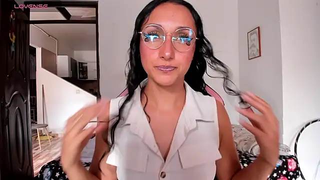 adrena 10 online show from June 10, 2026, 8:52 pm
