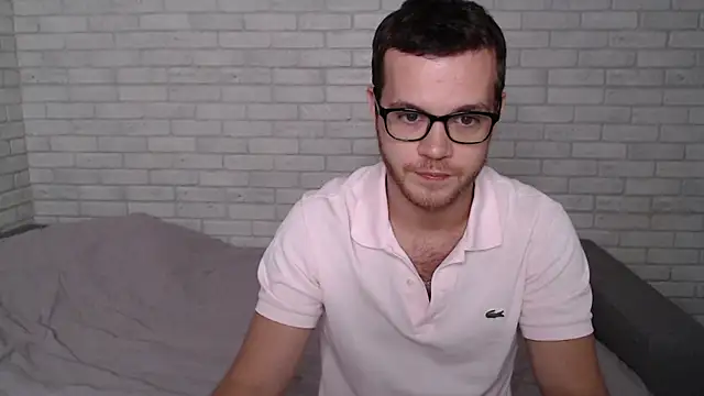 Alexxx horny online show from September 26, 2025, 7:56 am