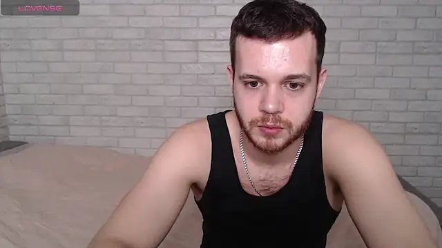 Alexxx horny online show from April 13, 2026, 2:22 pm