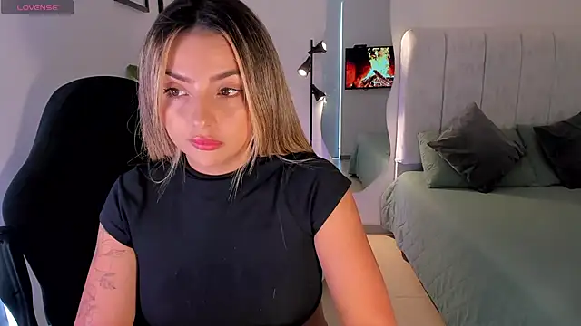 AmyWood online show from March 5, 2026, 6:48 pm