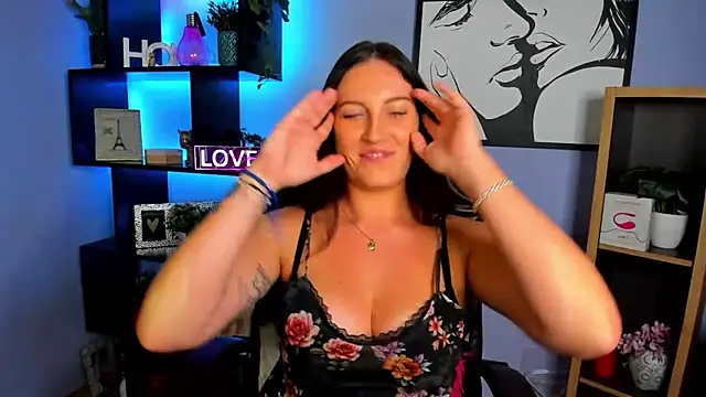 FUN AMI online show from November 26, 2025, 2:29 pm