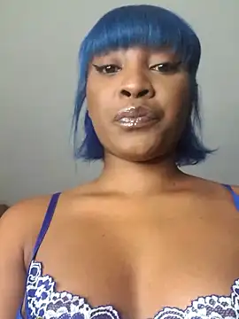 Snapshot of BlueberryDiamond chatting on February 25, 2025, 8:09 pm BlueberryDiamond online show from February 25, 2025, 8:09 pm