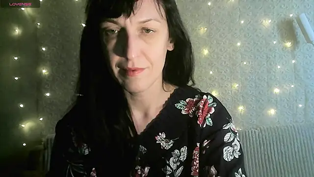 MarieODahliaS online show from March 7, 2026, 6:43 am