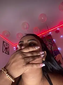 Emma Brown 12 online show from March 12, 2025, 9:13 pm