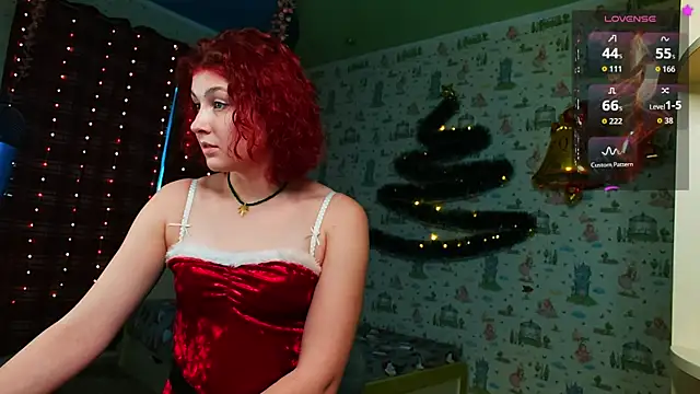 SmokyRose online show from December 19, 2025, 12:12 pm