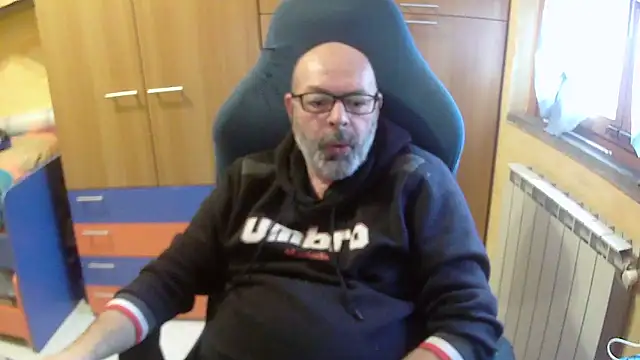 Tango128 online show from December 15, 2025, 9:13 am