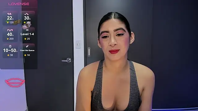 Snapshot of MeganWhite3 chatting on September 30, 2025, 3:00 am MeganWhite3 online show from September 30, 2025, 3:00 am