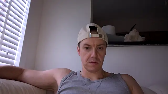 ploki2180 online show from November 23, 2025, 2:17 pm